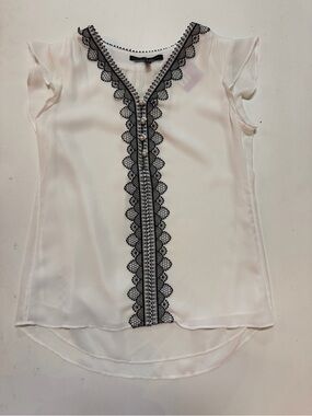 White House Black Market Ivory Short Sleeve Top with Black Lace Trim